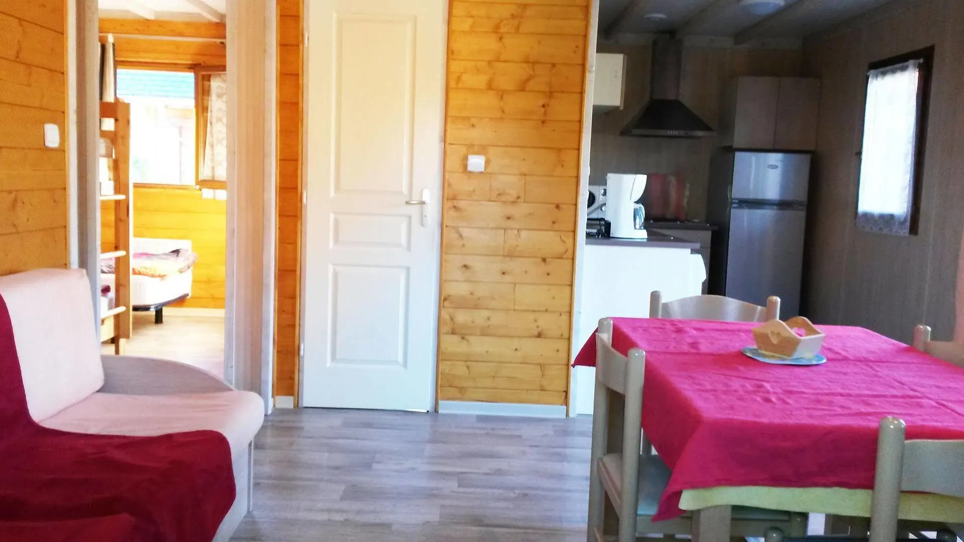 Chalets Du Lac Arcizans-Avant