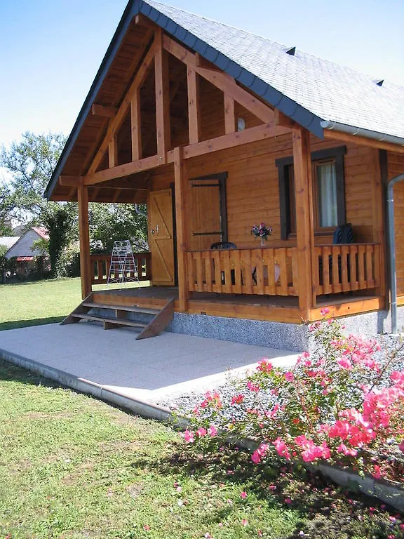 Chalets Du Lac Arcizans-Avant Parque de vacaciones